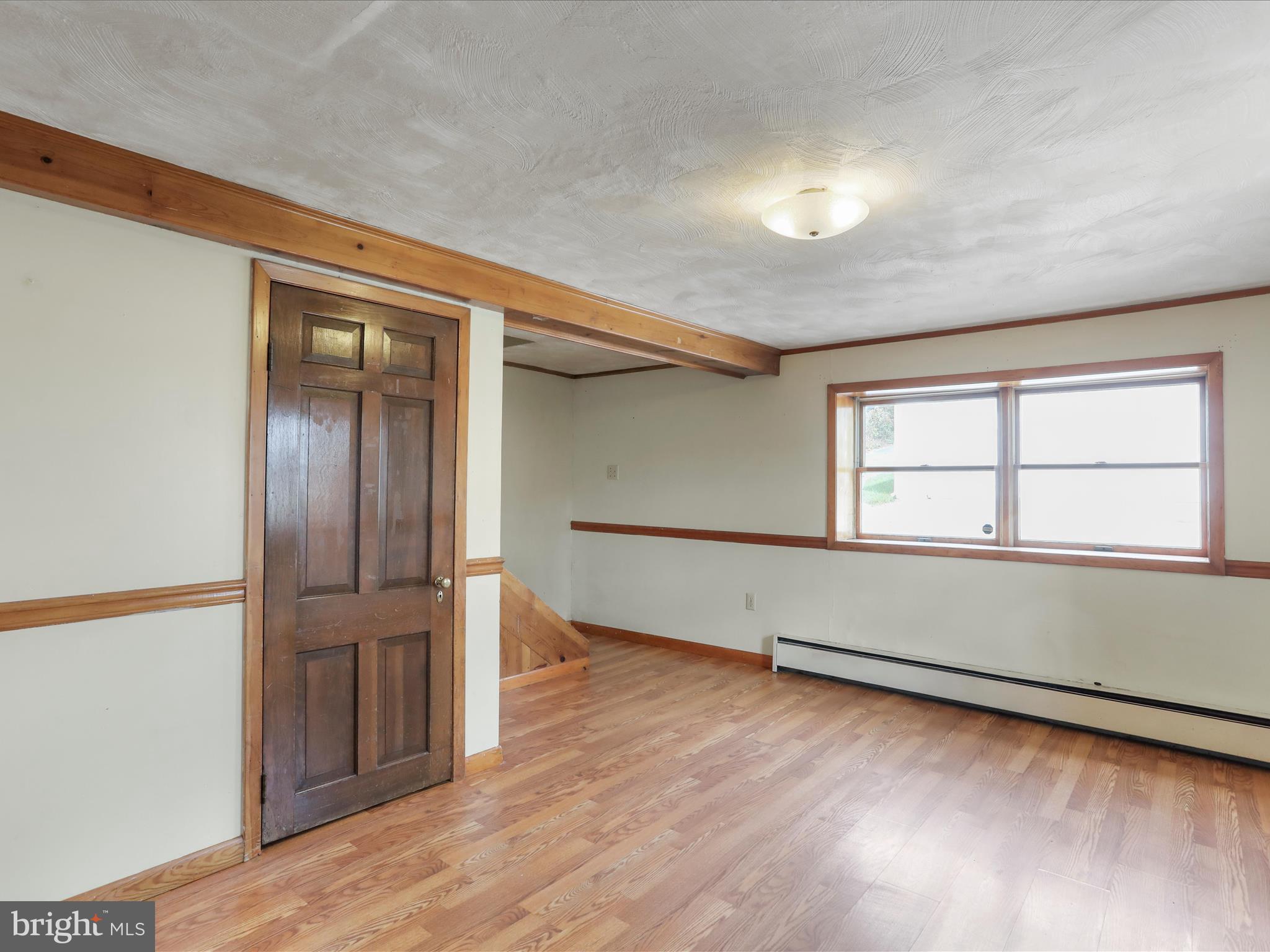 TOWN OF HEDGESVILLE - Residential