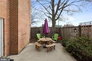 SUMNER VILLAGE - Residential Lease