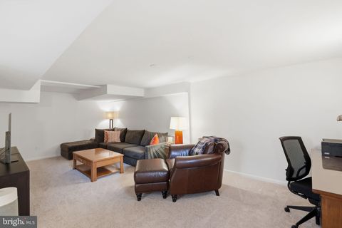 Tiny photo for 7914 Bainbridge Road, ALEXANDRIA, VA 22308 (MLS # VAFX2308204)