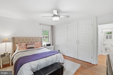 Tiny photo for 7914 Bainbridge Road, ALEXANDRIA, VA 22308 (MLS # VAFX2308204)