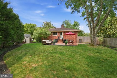 Tiny photo for 7914 Bainbridge Road, ALEXANDRIA, VA 22308 (MLS # VAFX2308204)