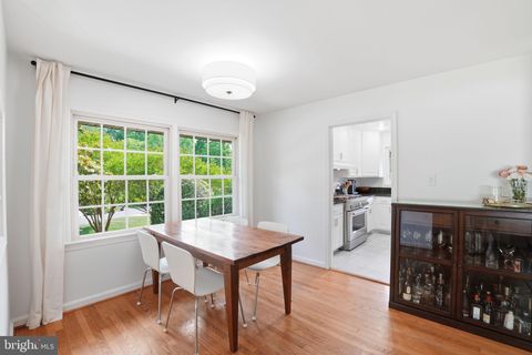 Tiny photo for 7914 Bainbridge Road, ALEXANDRIA, VA 22308 (MLS # VAFX2308204)