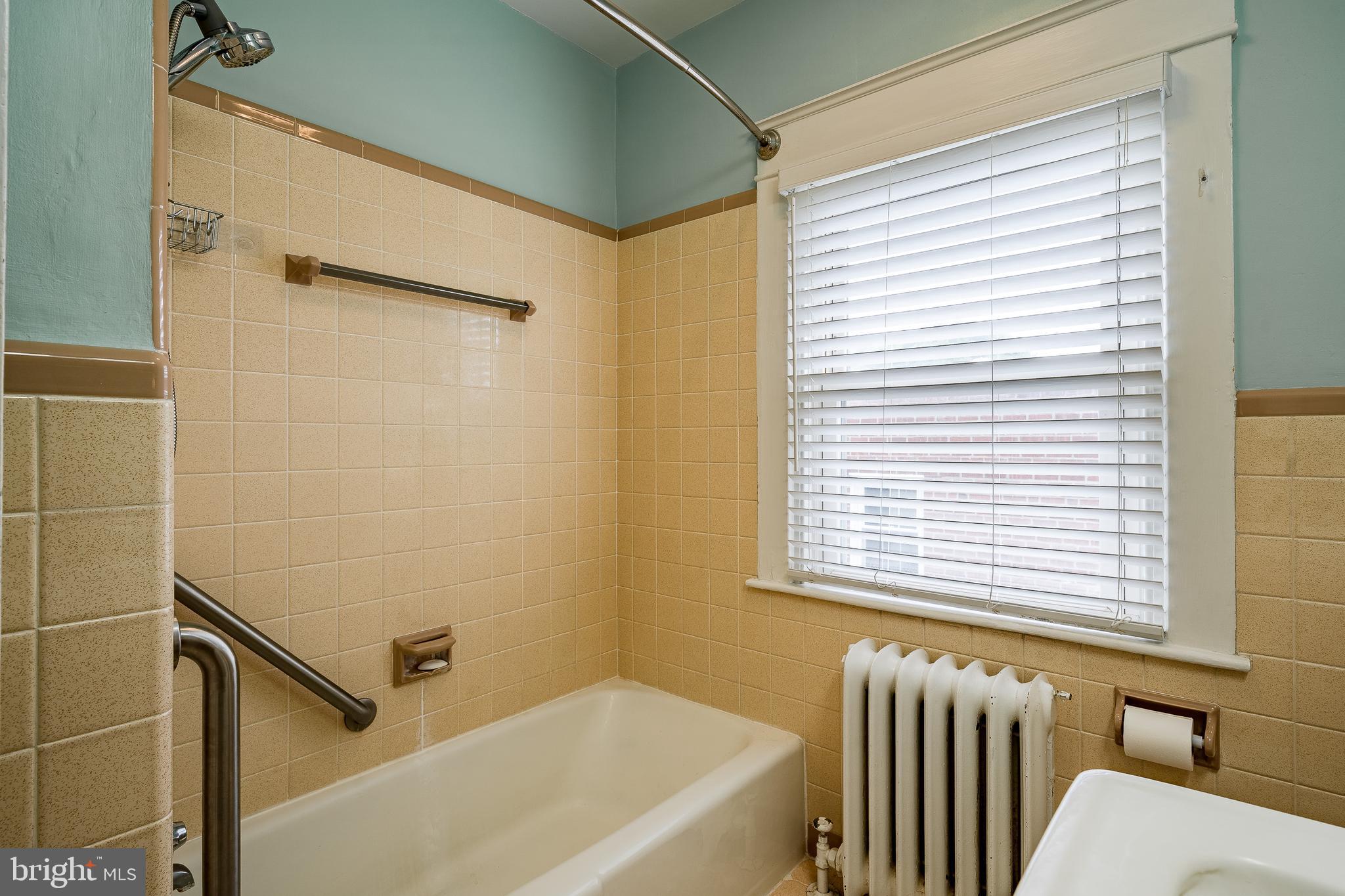 ARDMORE PARK - Residential Lease