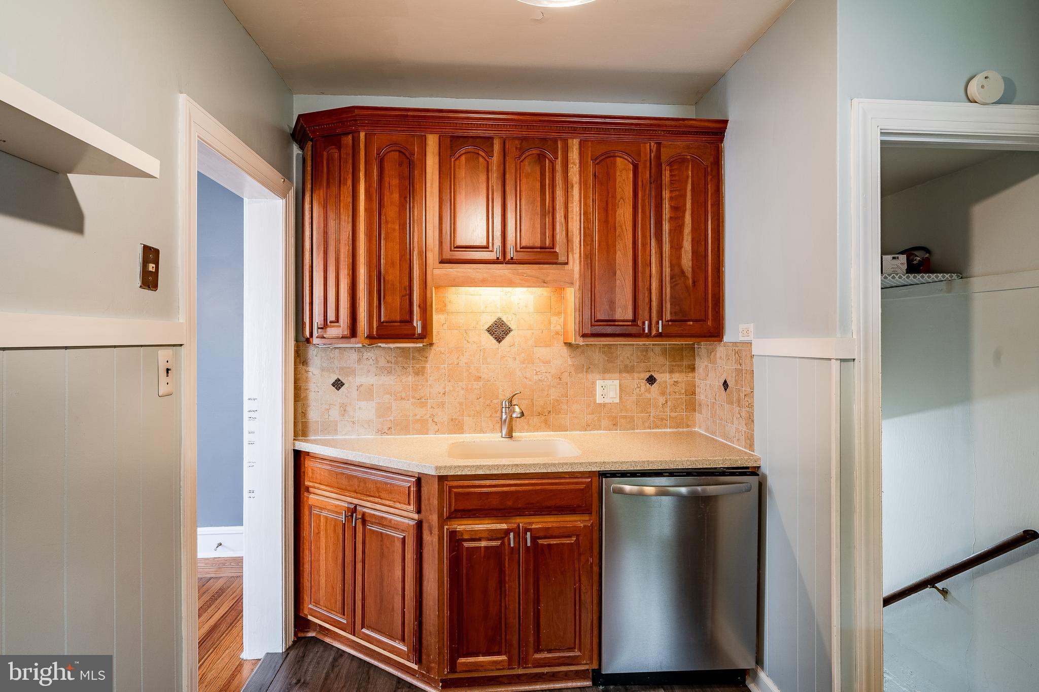 ARDMORE PARK - Residential Lease