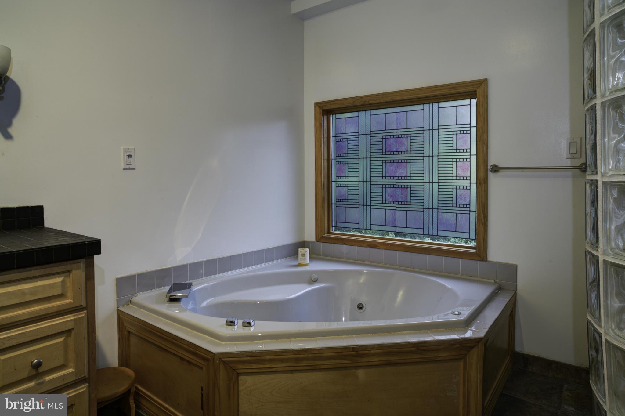 ELLISON HEIGHTS - Residential