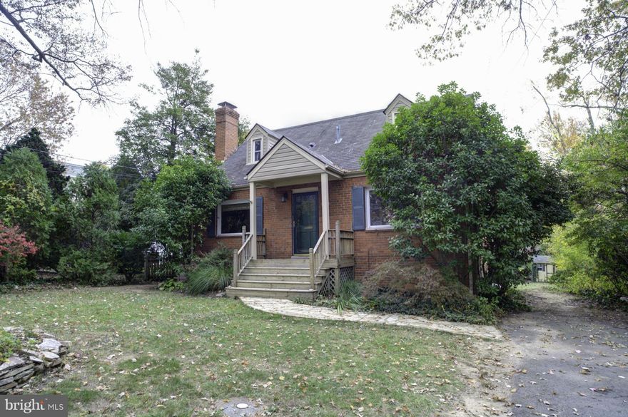 Contract fell through! Expanded Cape Cod located on a quiet street within easy walking distance to WFC Metro.  Hardwood floors on ML, renov kitchen w/ adjacent family room leads to 3 year old deck with gas grill (hooked to main line; conveys). Spacious bedrooms with built-ins.  Master BR has gas fp & private balcony. Surround sound & ethernet wifi.  NOTE: lot size in tax record wrong; .28 acres