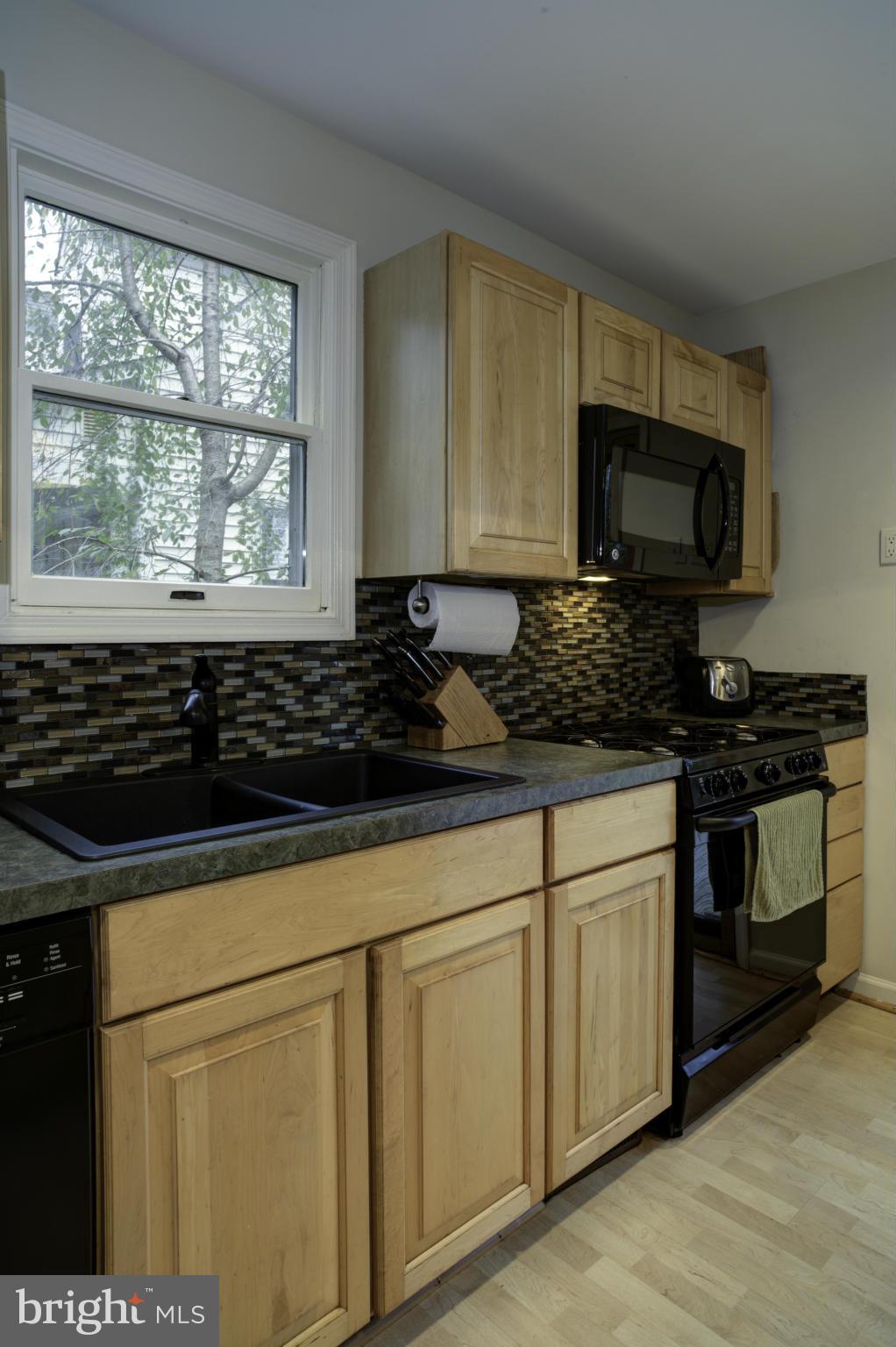 ELLISON HEIGHTS - Residential