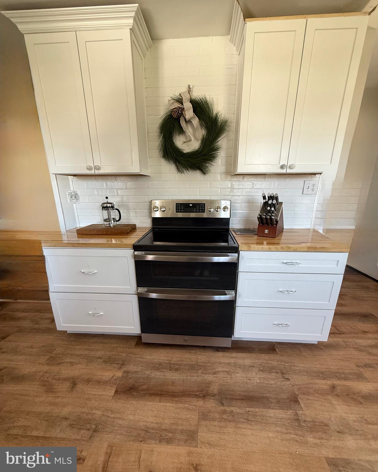 OAK RIDGE - Residential