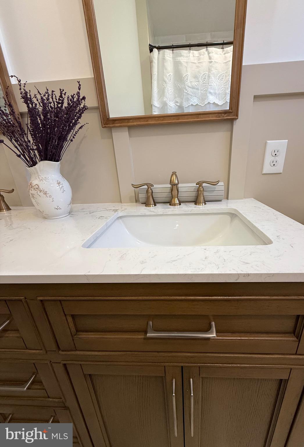 OAK RIDGE - Residential