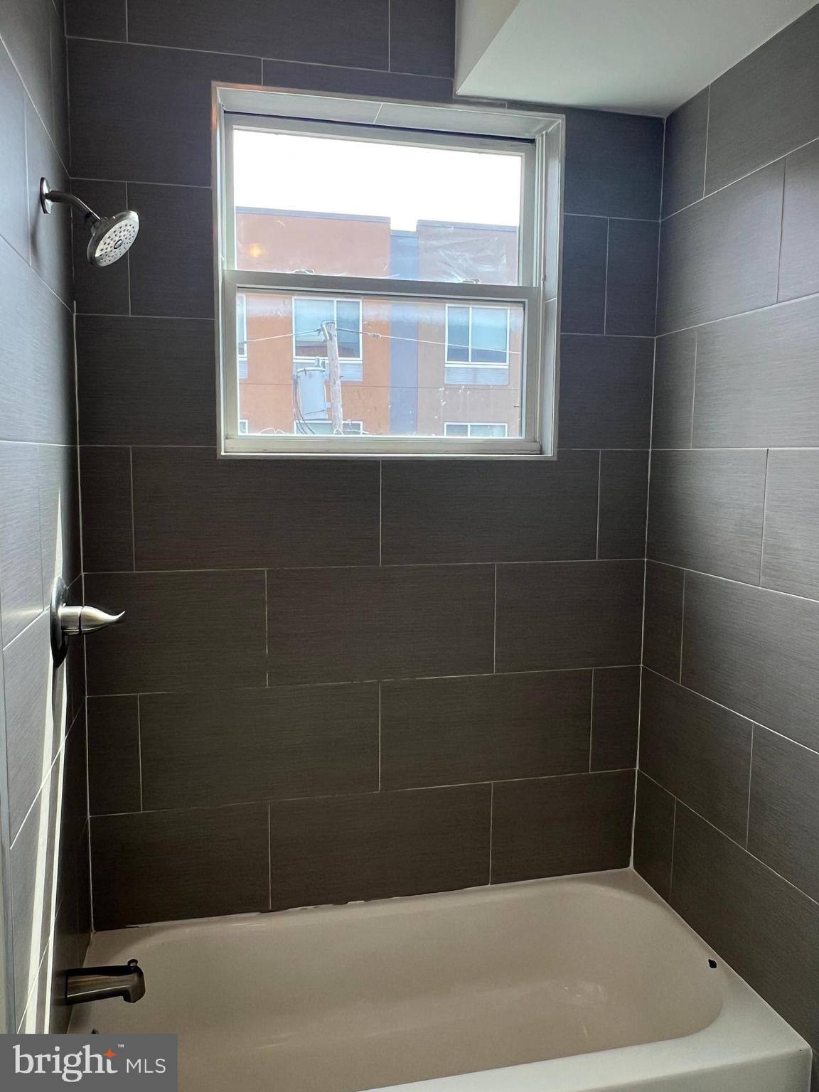 TEMPLE UNIVERSITY - Residential Lease