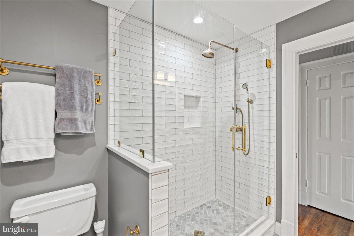 WATERFORD - Residential