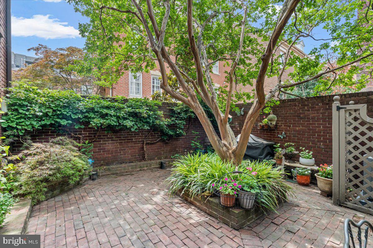 WATERFORD - Residential