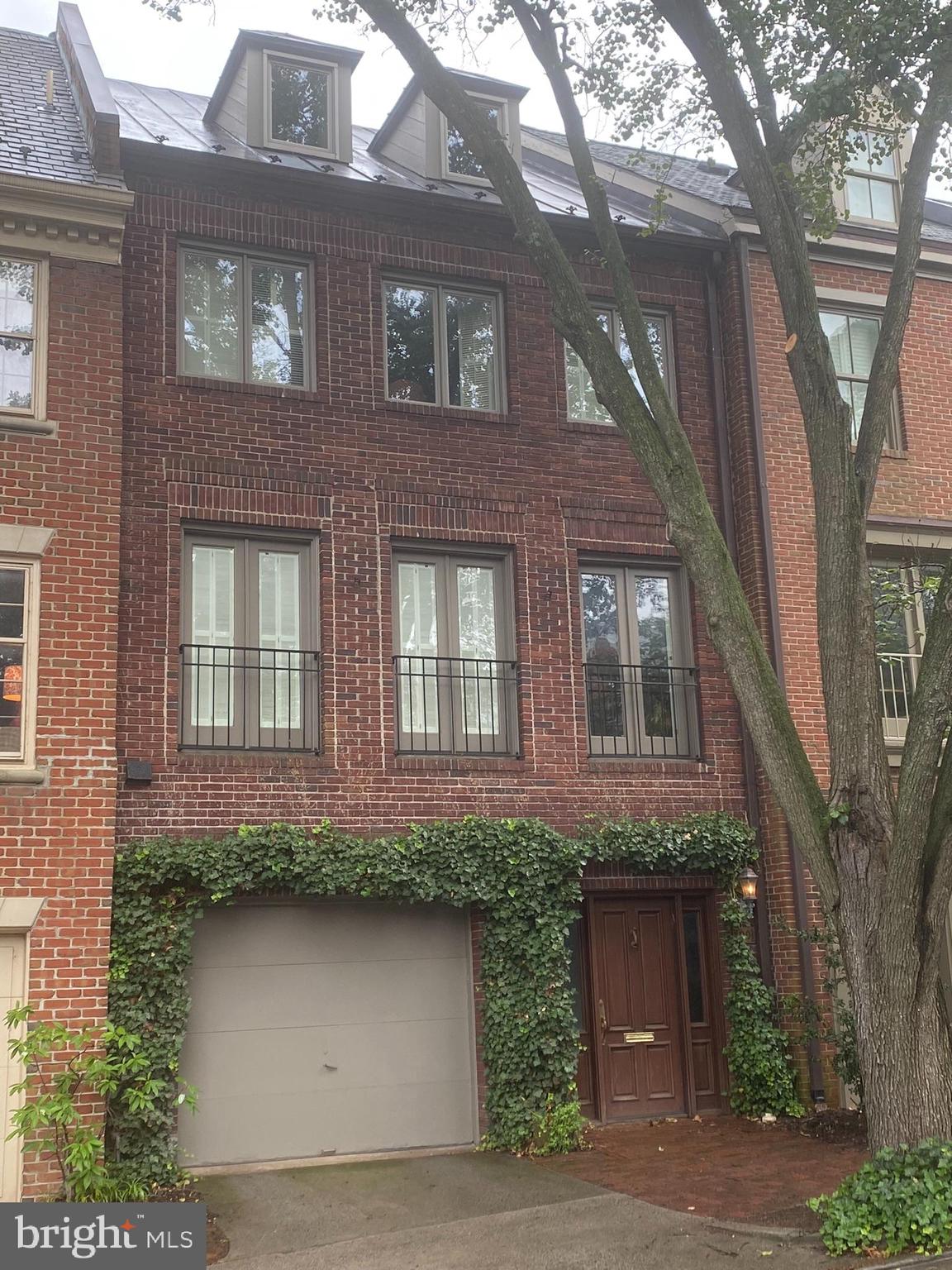 WATERFORD - Residential