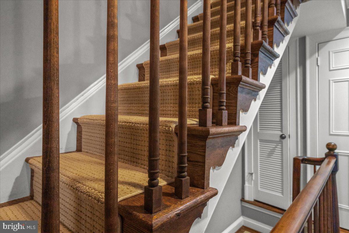 WATERFORD - Residential