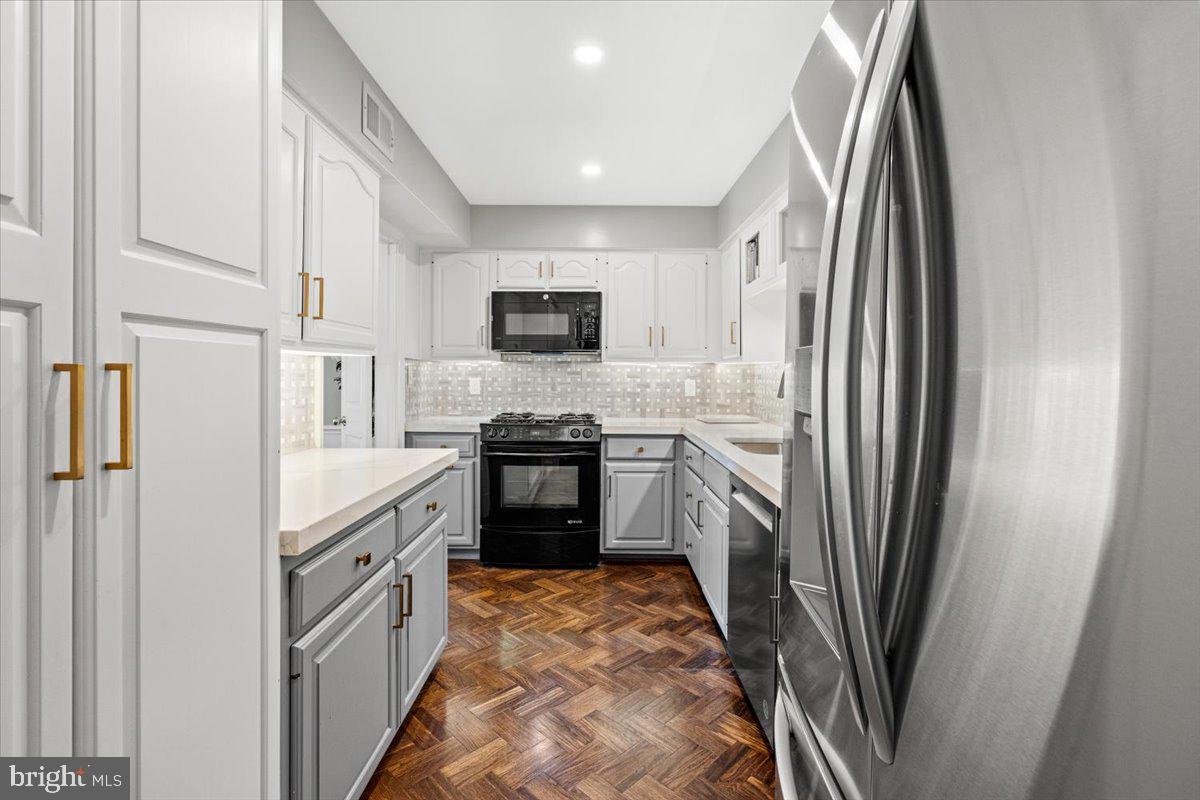 WATERFORD - Residential