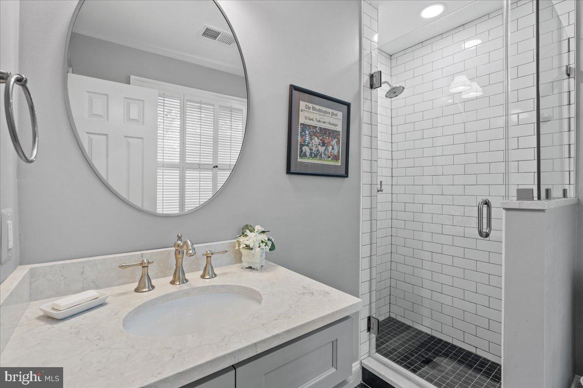 WATERFORD - Residential