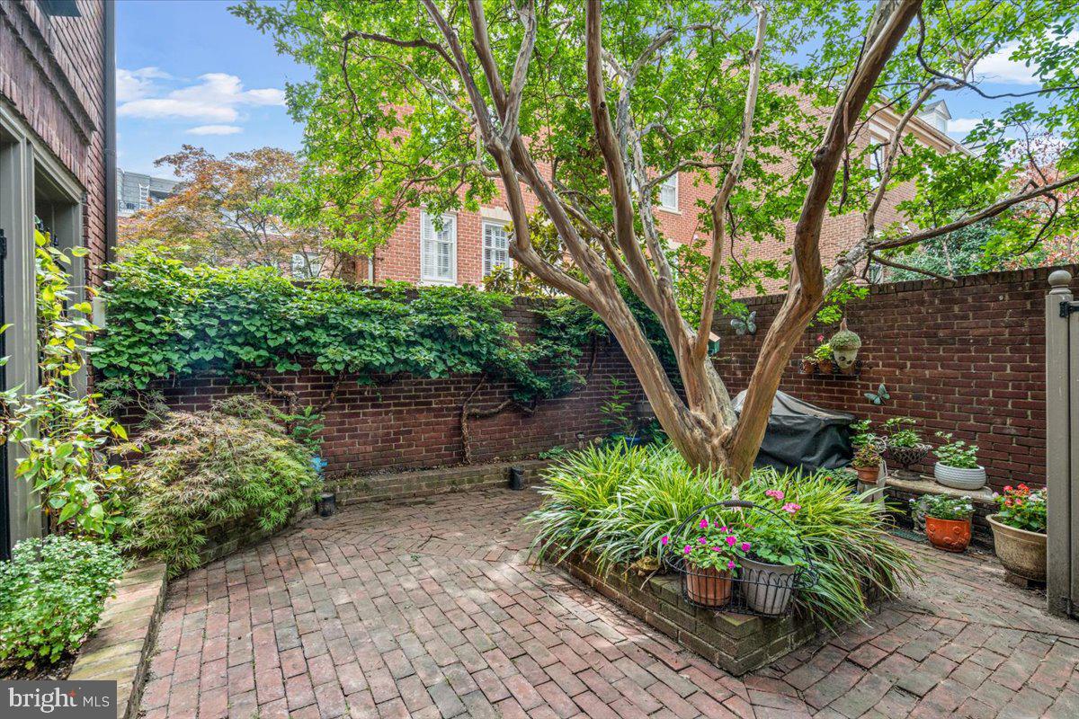 WATERFORD - Residential