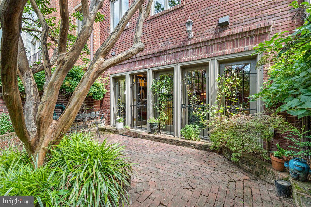 WATERFORD - Residential