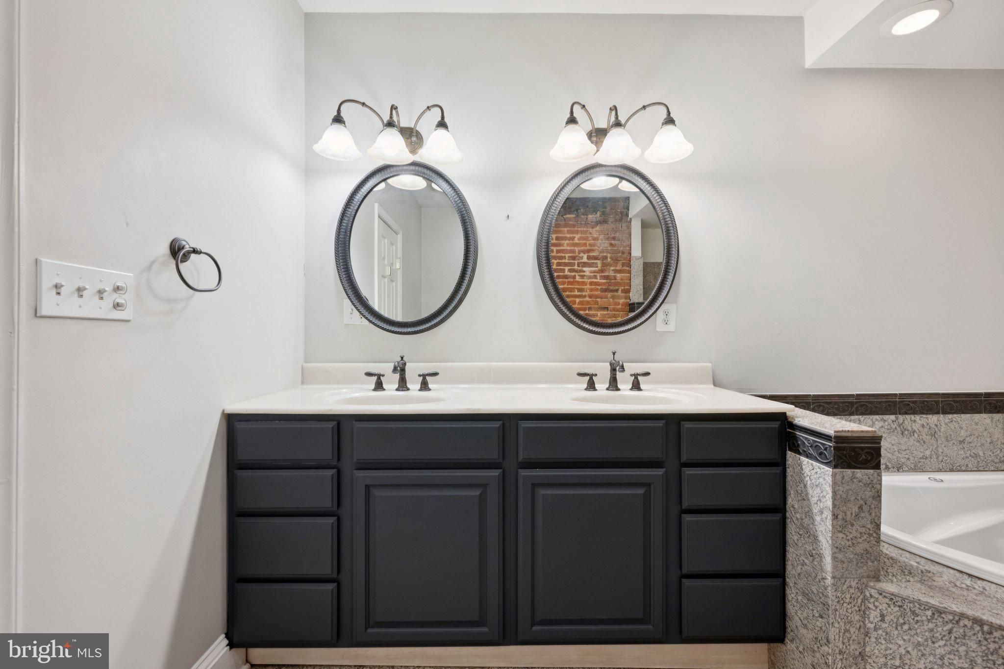 UPPER FELLS POINT - Residential Lease