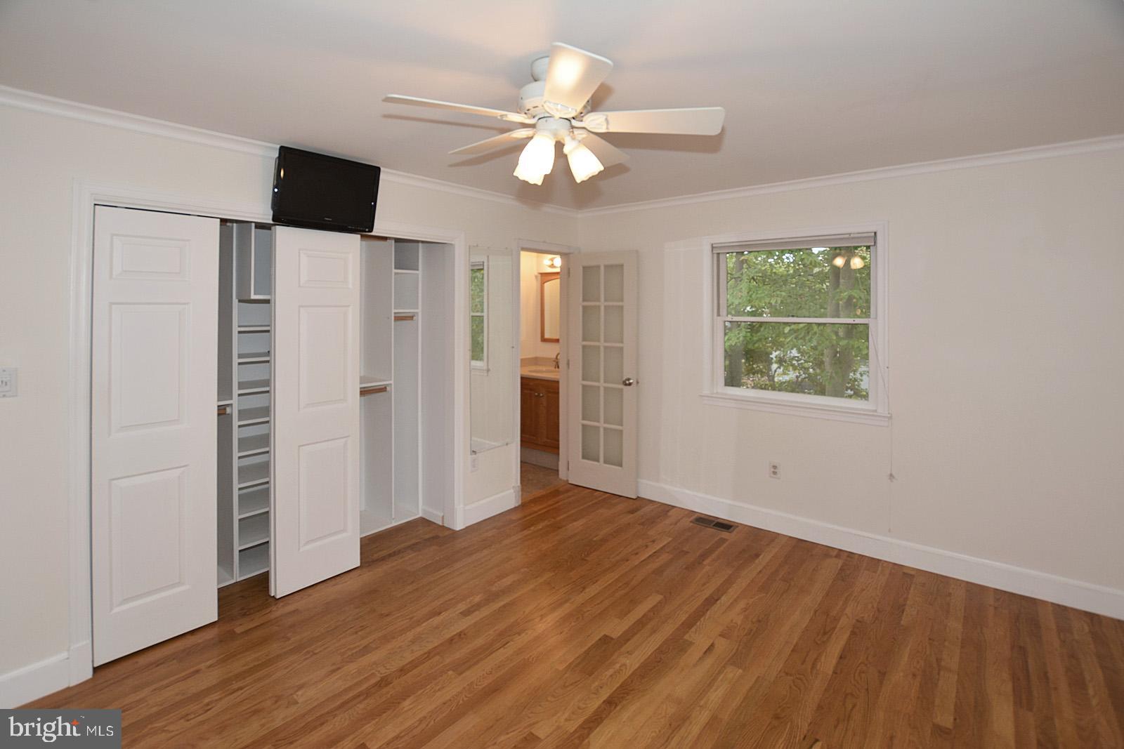 MONTCLAIR - Residential