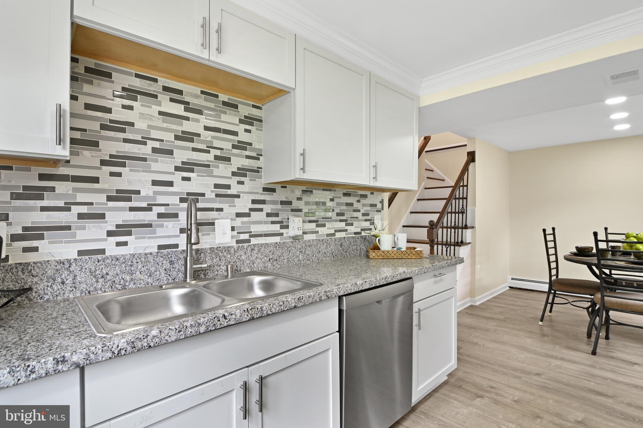 DALE CITY - Residential