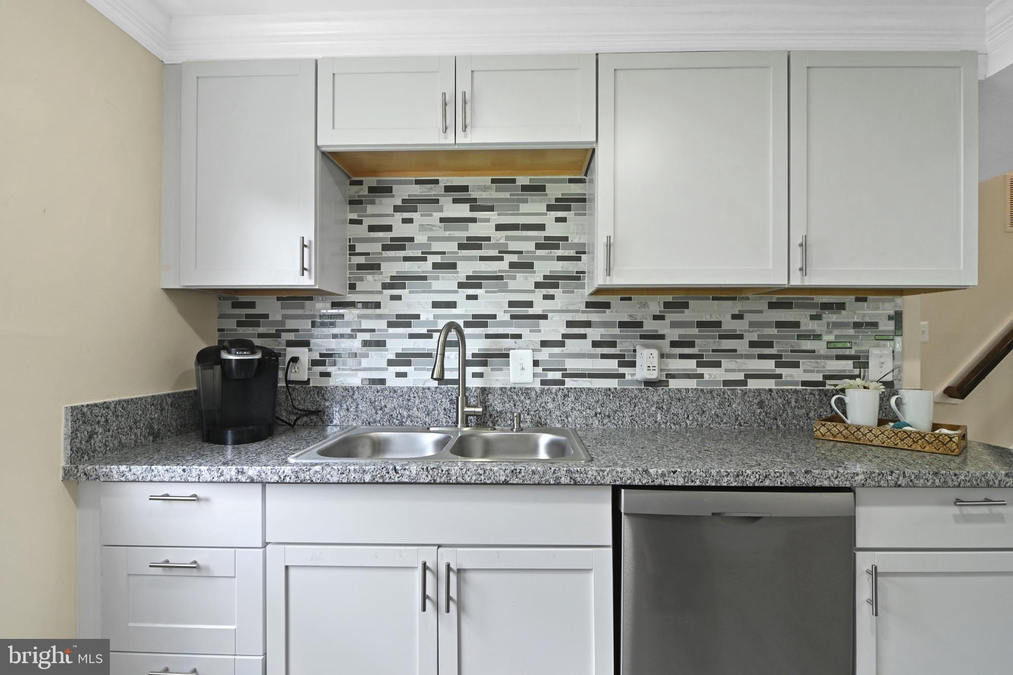 DALE CITY - Residential