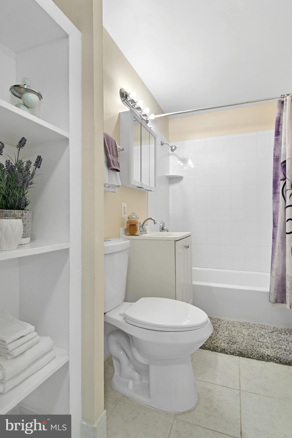 DALE CITY - Residential