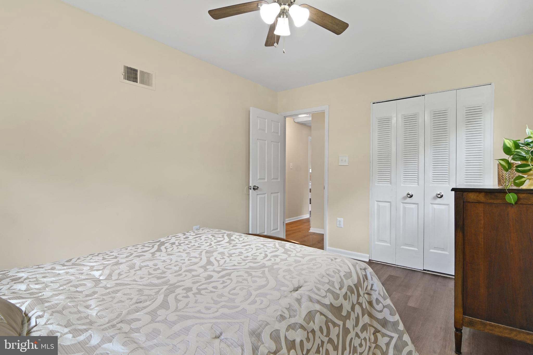 DALE CITY - Residential