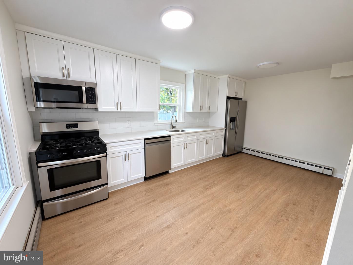 11 9TH AVENUE