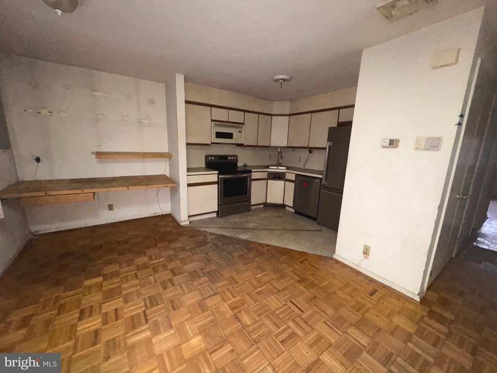 Photo of 1134 South Street #A, PHILADELPHIA, PA 19147 (MLS # PAPH2569454)