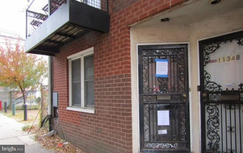 Photo of 1134 South Street #A, PHILADELPHIA, PA 19147 (MLS # PAPH2569454)