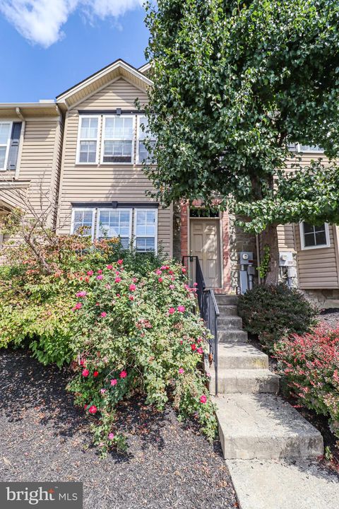 Photo of 340 Knollwood Road, MILLERSVILLE, PA 17551 (MLS # PALA2076164)