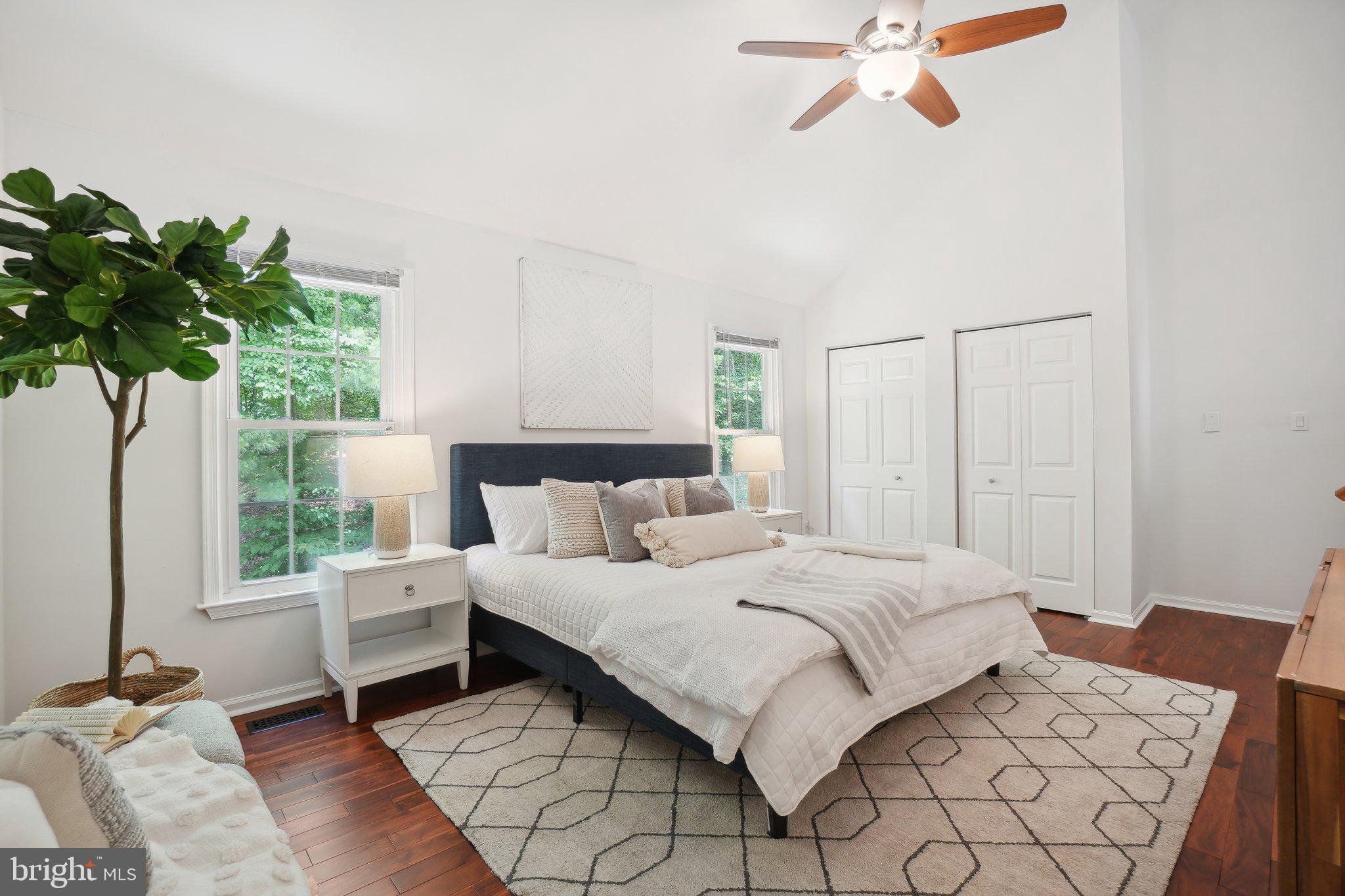 SPRINGFIELD OAKS - Residential