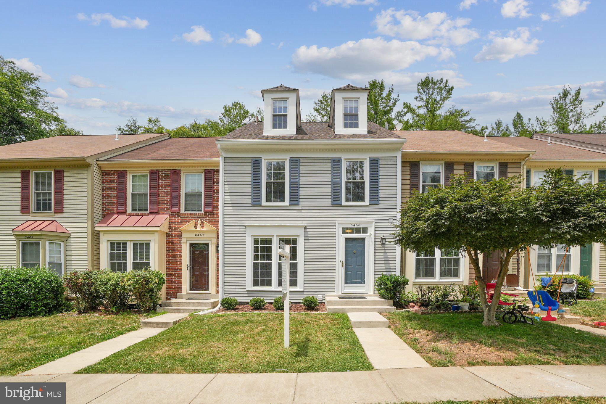 SPRINGFIELD OAKS - Residential