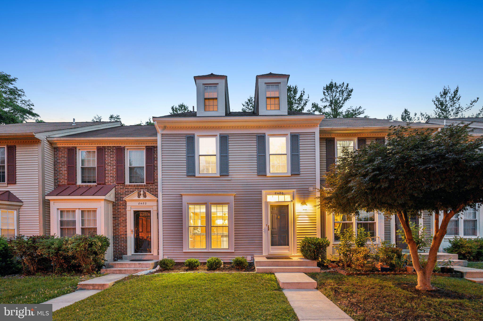 SPRINGFIELD OAKS - Residential