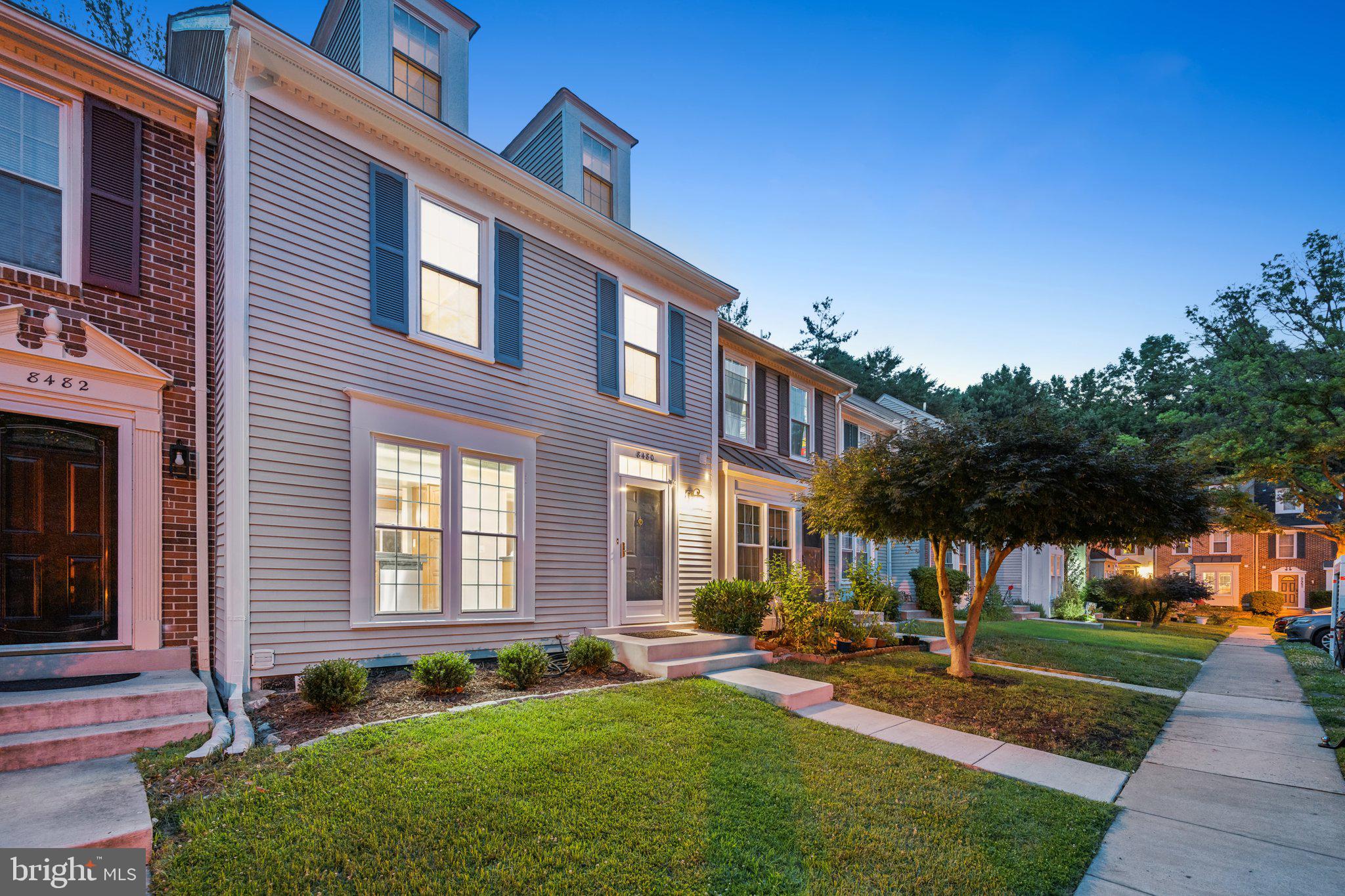SPRINGFIELD OAKS - Residential