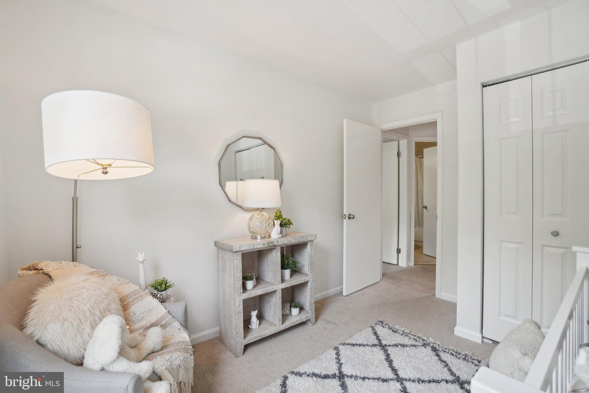 SPRINGFIELD OAKS - Residential