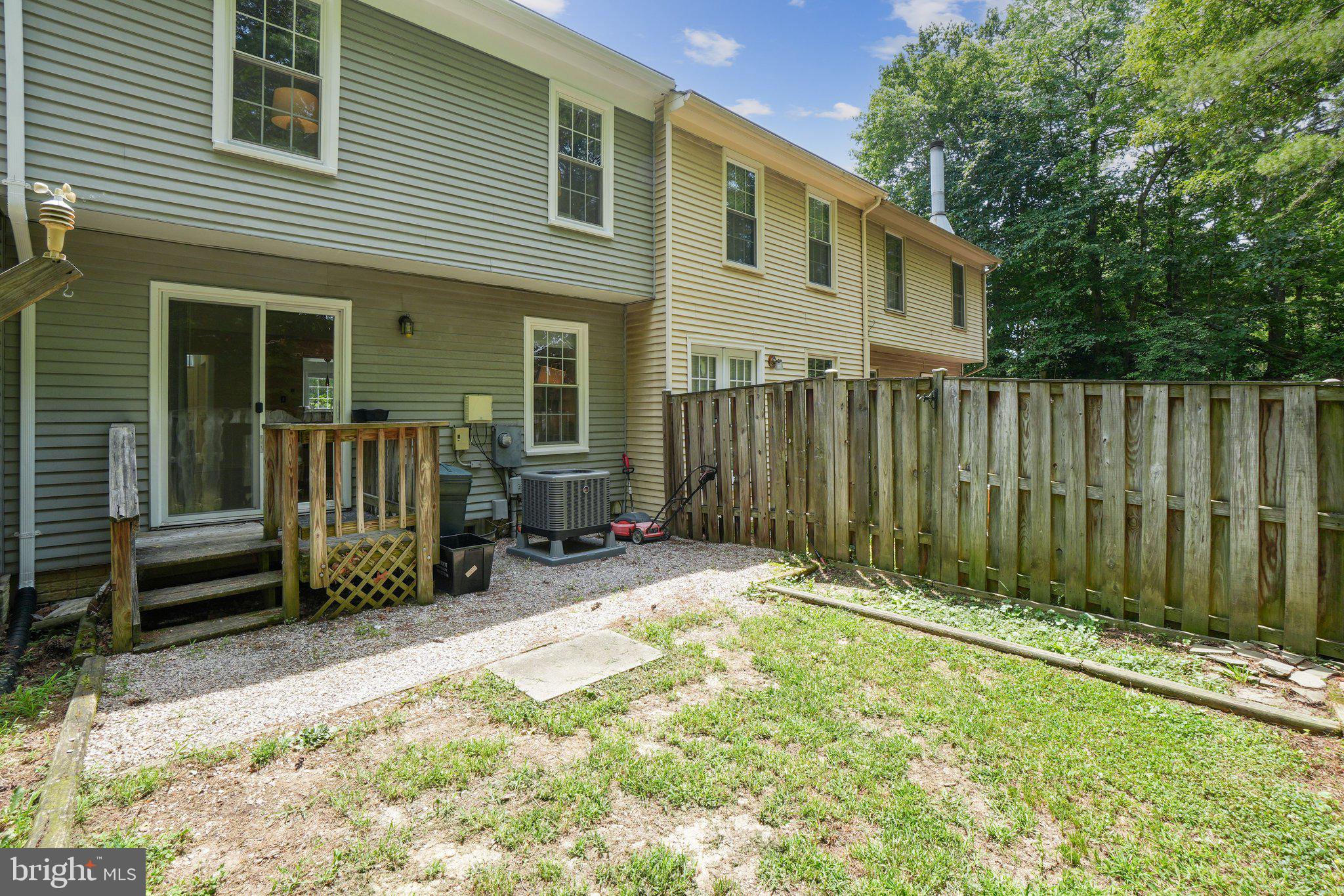 SPRINGFIELD OAKS - Residential