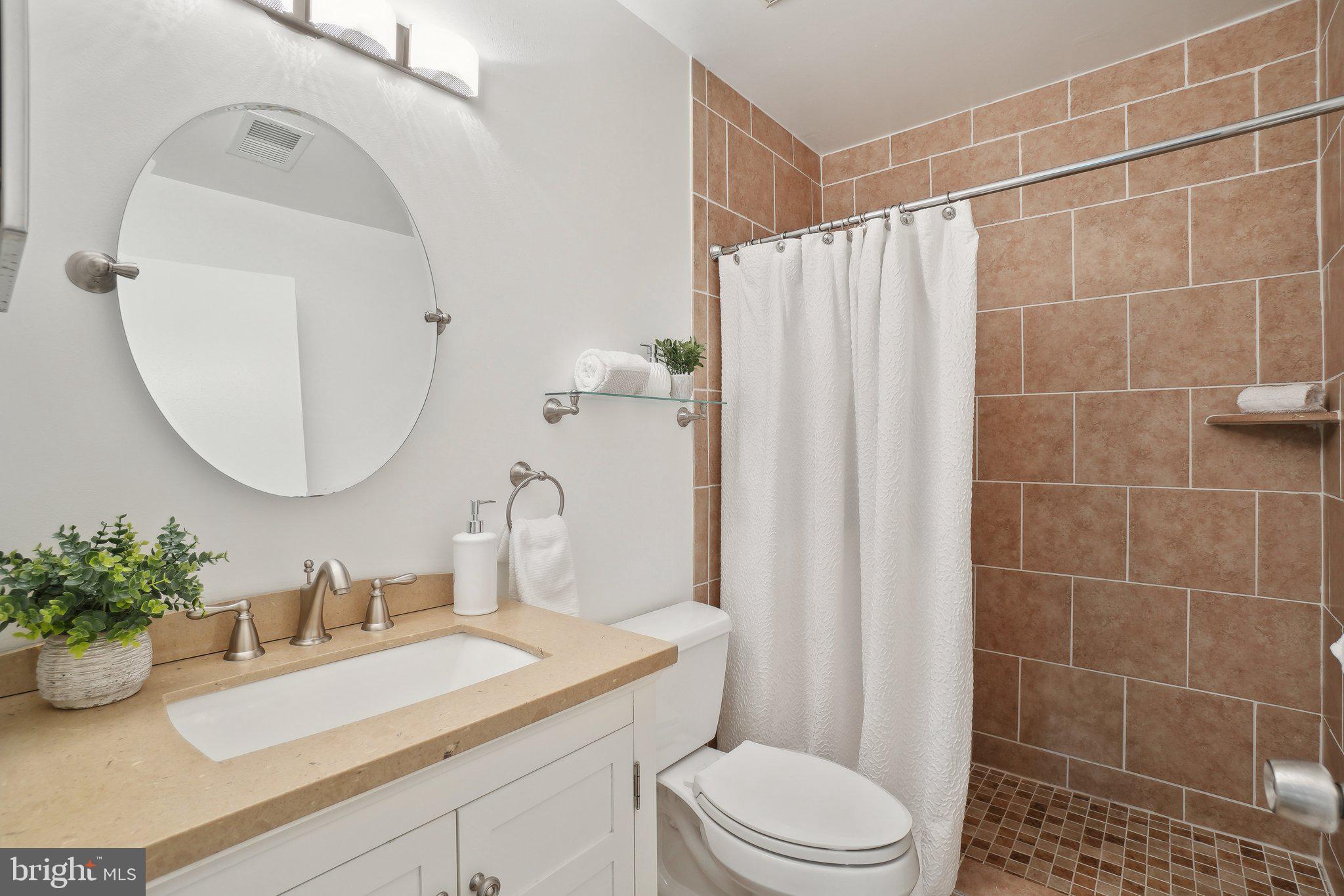 SPRINGFIELD OAKS - Residential