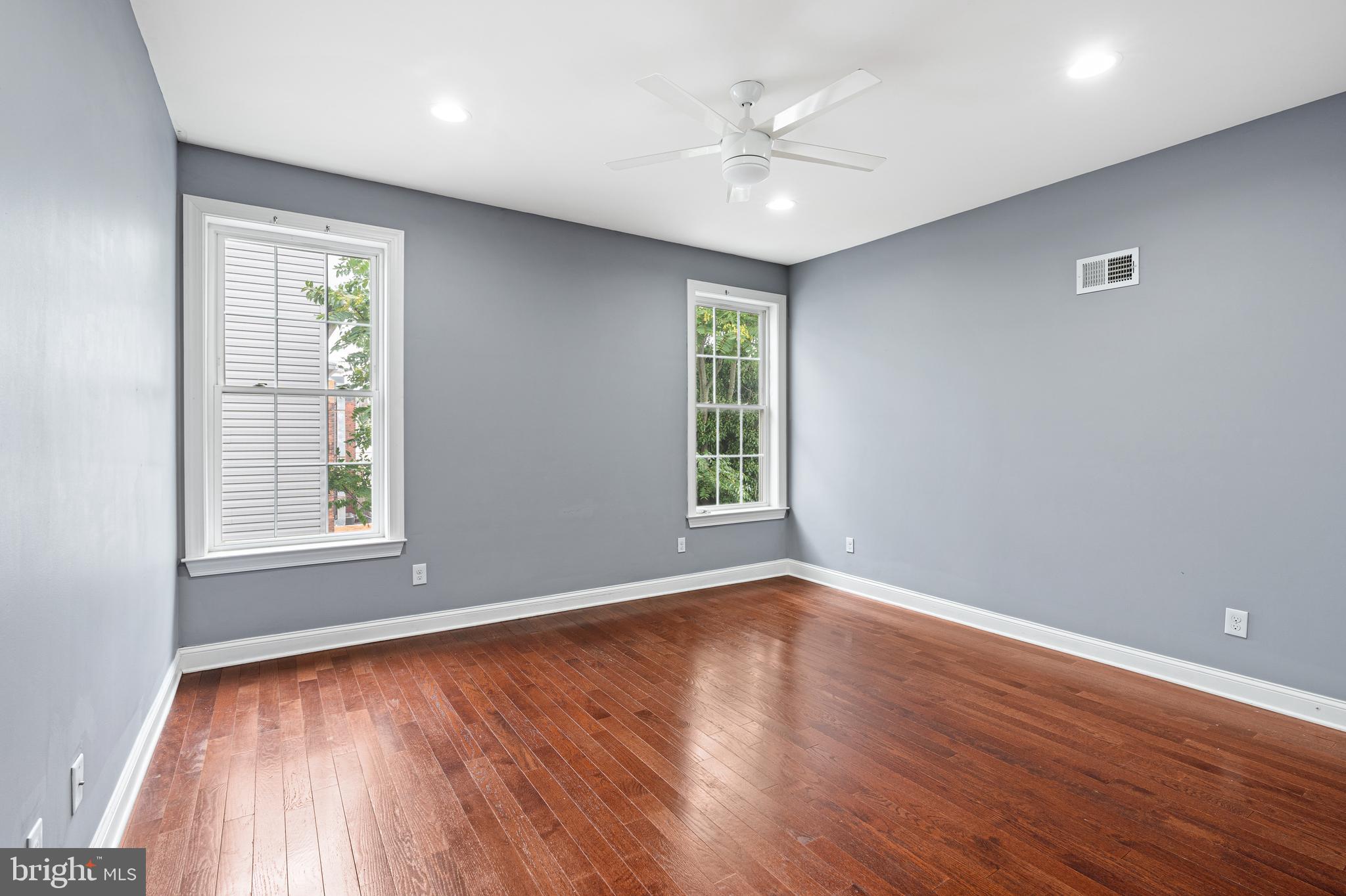 EAST PASSYUNK CROSSING - Residential