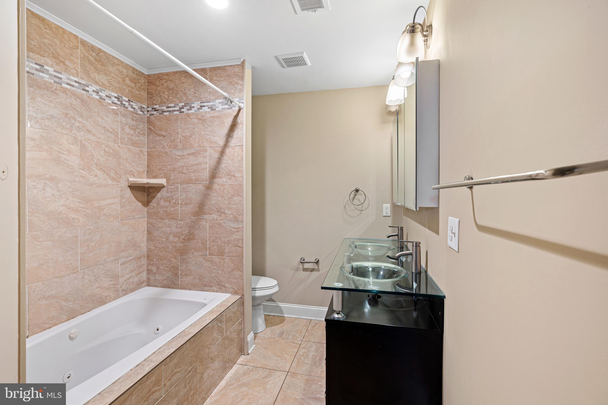 EAST PASSYUNK CROSSING - Residential