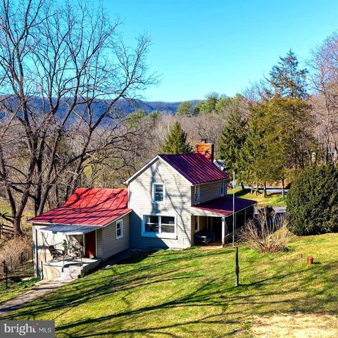 Homes For Sale - 903 Rocky Hollow Road<br/> Warren County, BENTONVILLE, VA 22610