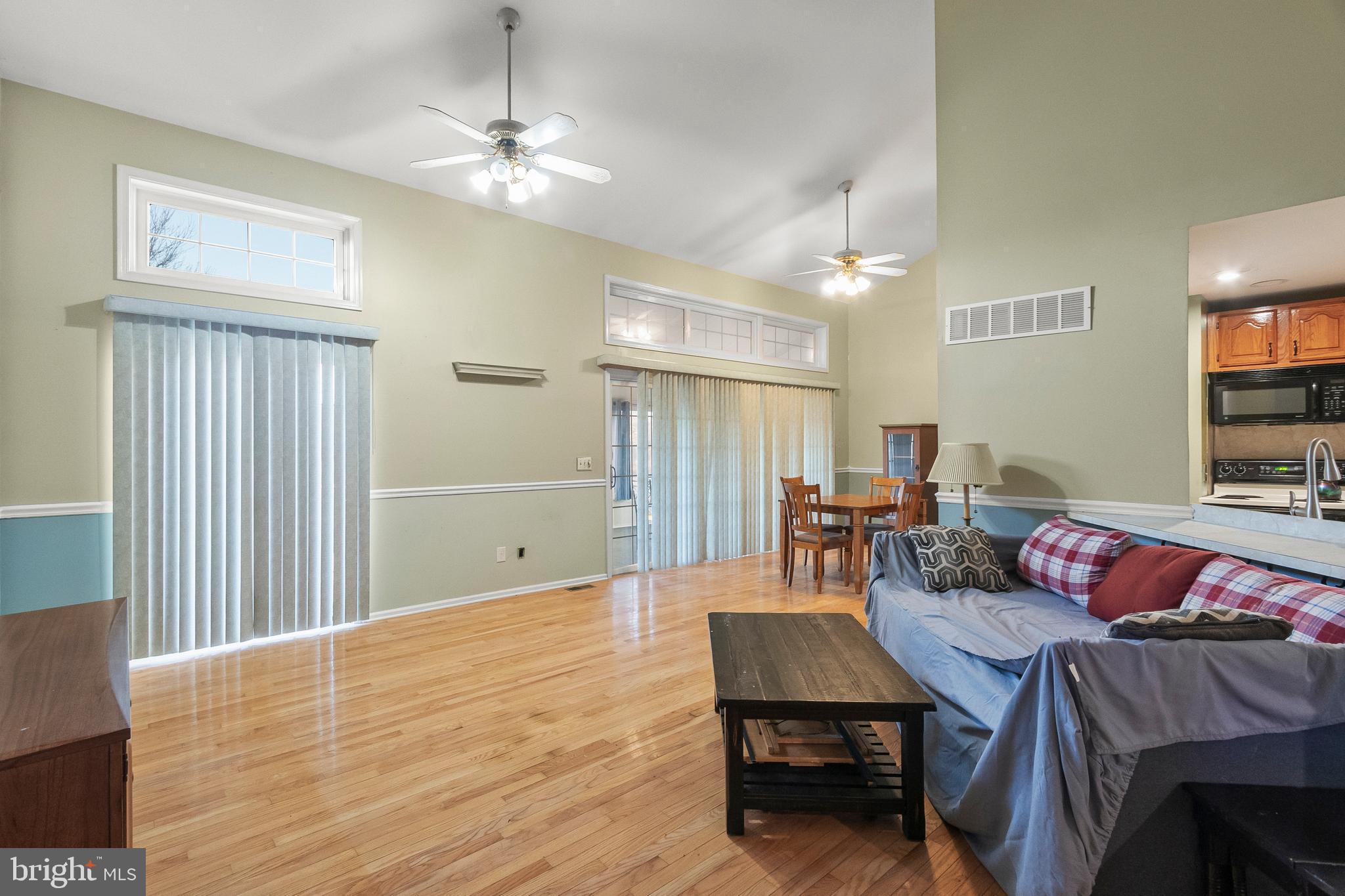 MALLARD POINTE - Residential