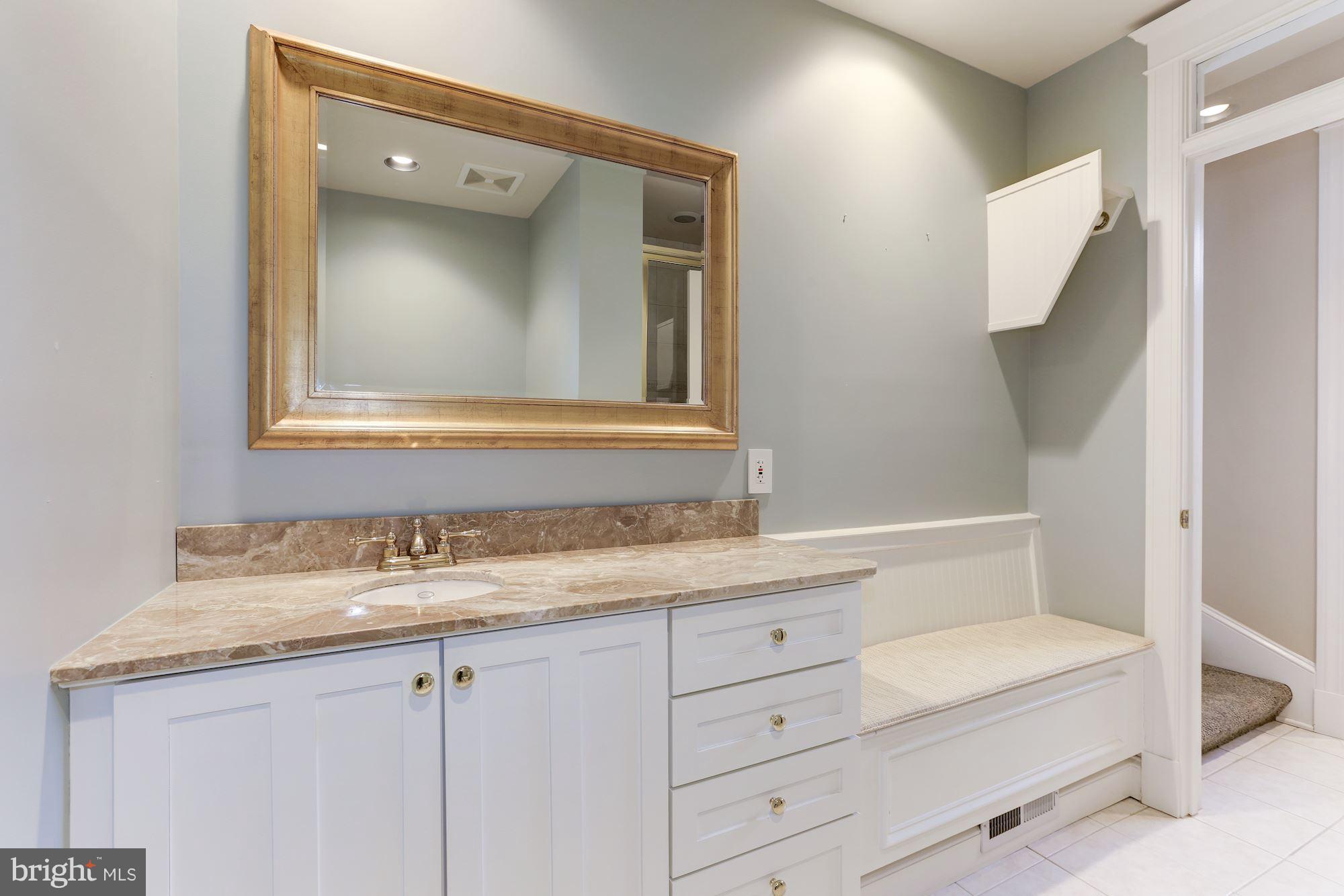 VAUXCLEUSE - Residential