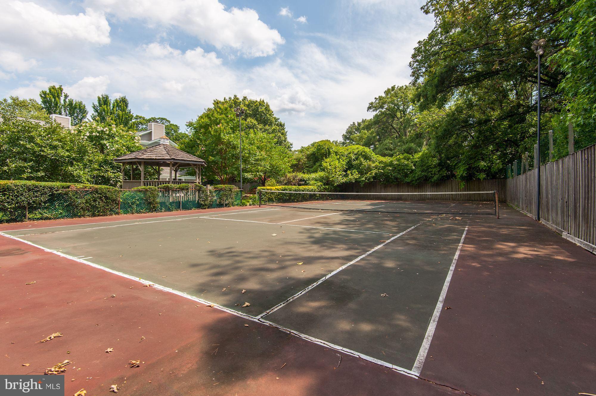 VAUXCLEUSE - Residential