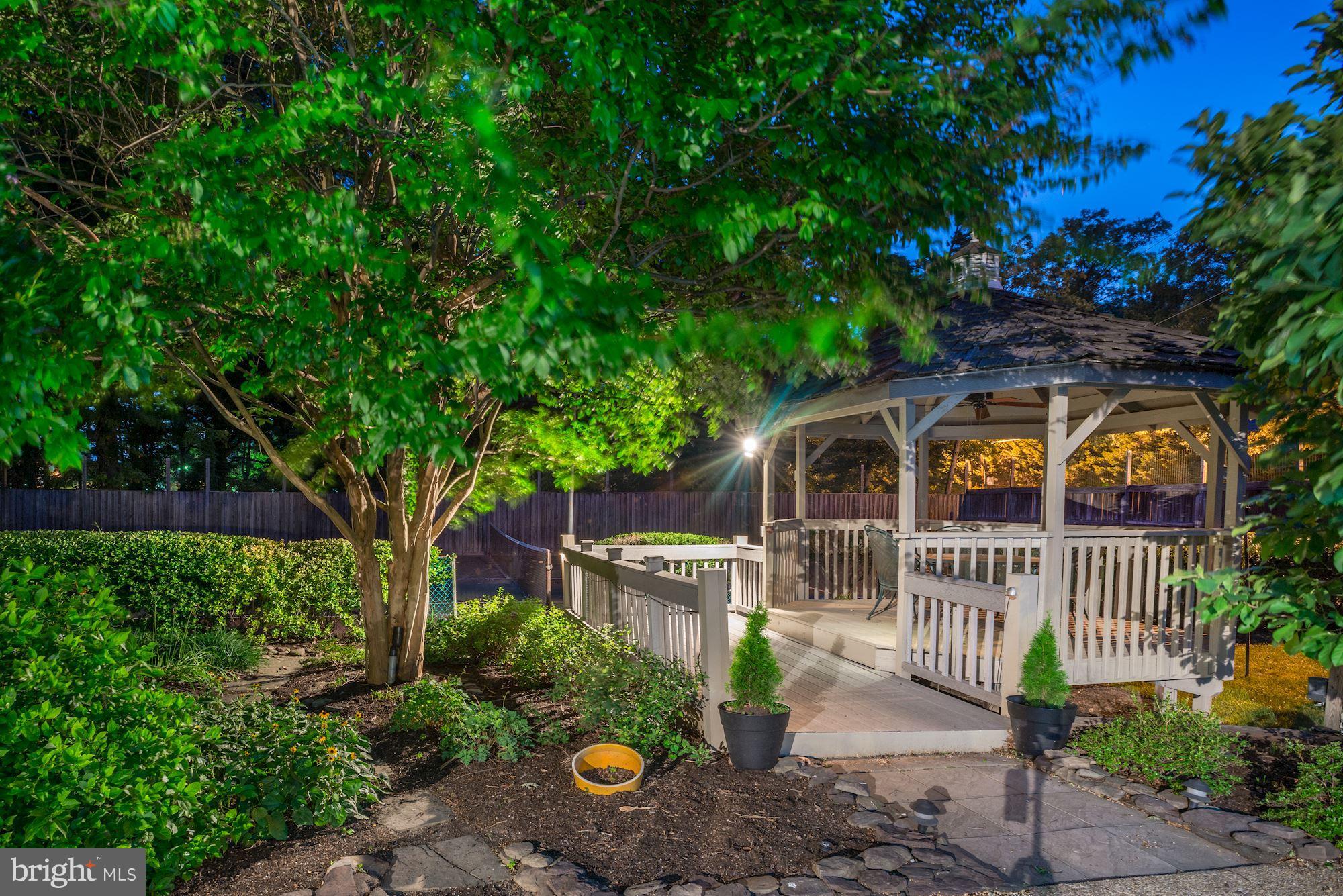 VAUXCLEUSE - Residential