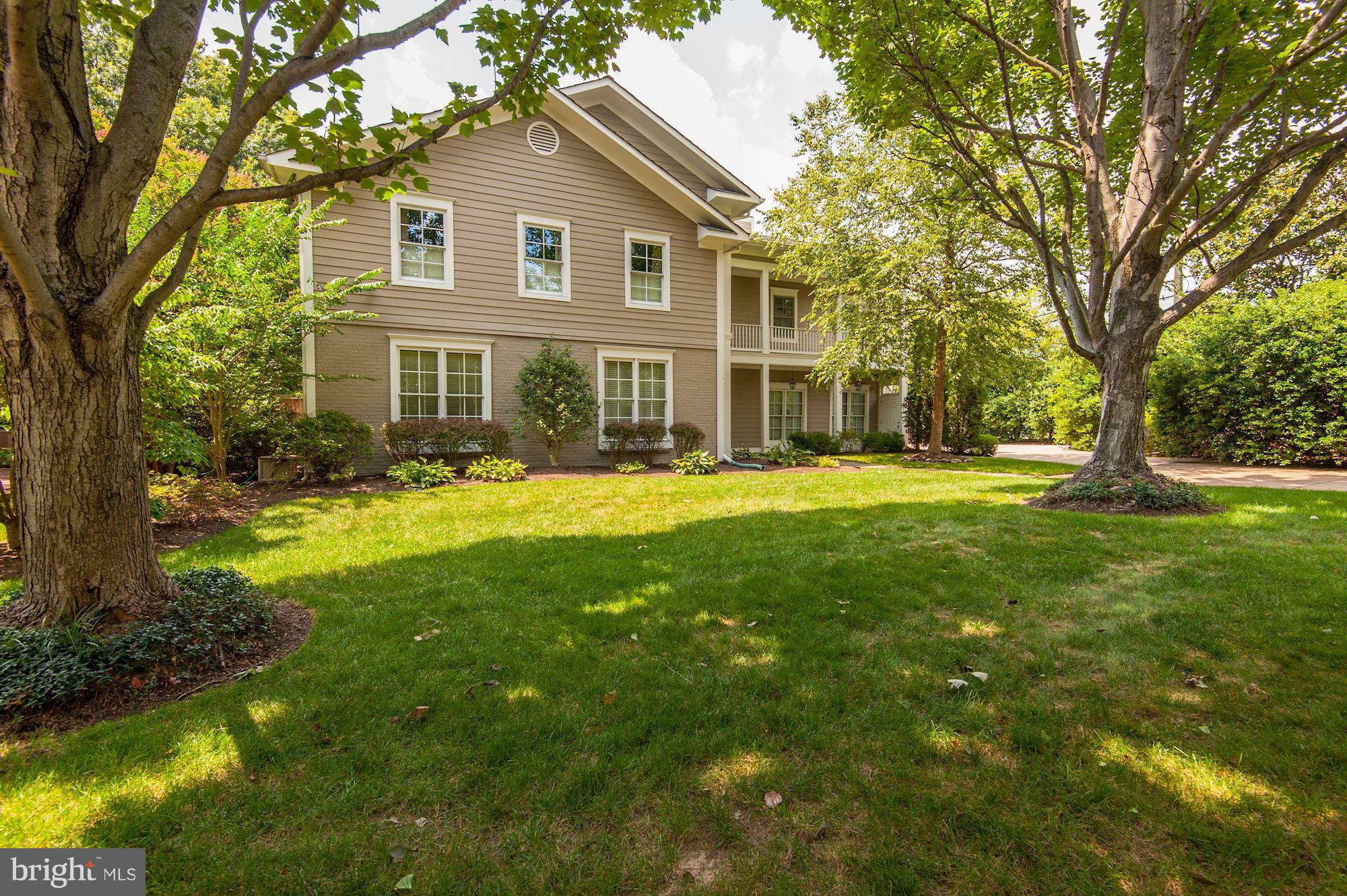 VAUXCLEUSE - Residential