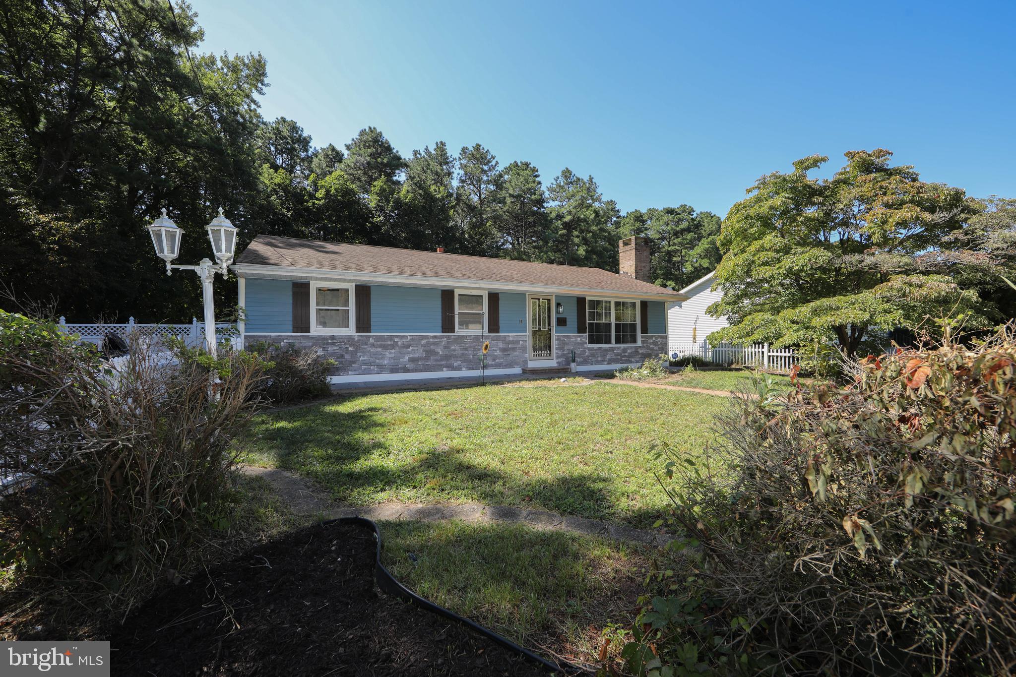 1714 RED FEATHER TRAIL