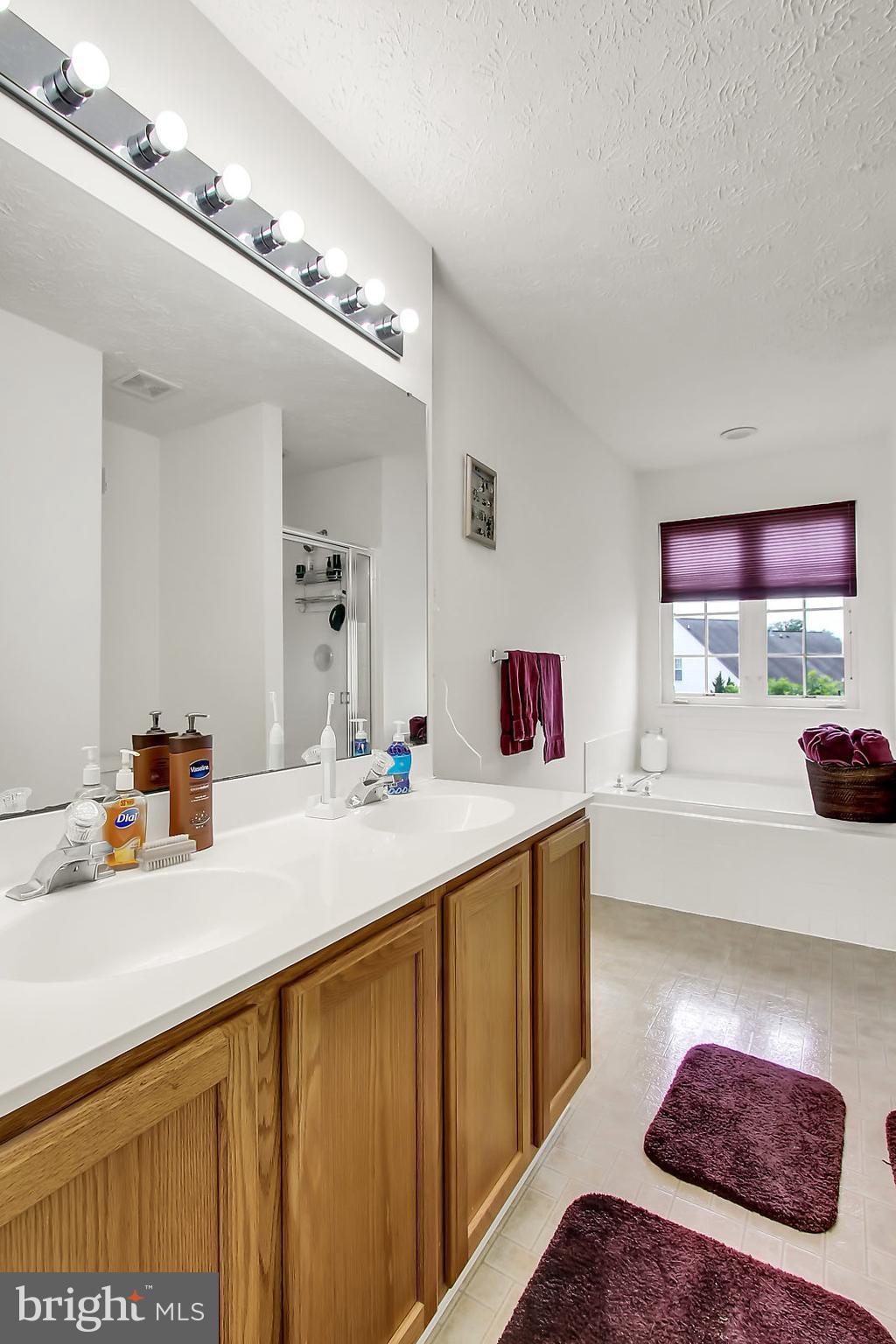 FOREST OAKS PT - Residential