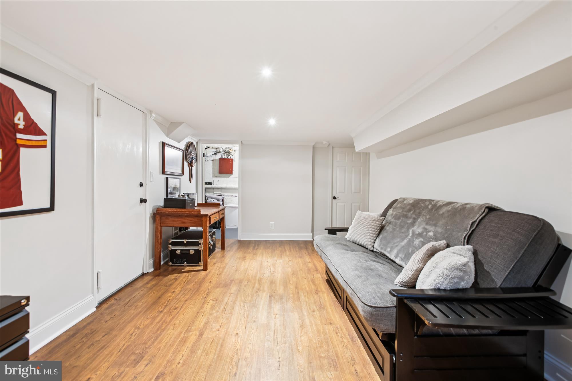 FAIRLINGTON VILLAGE - Residential